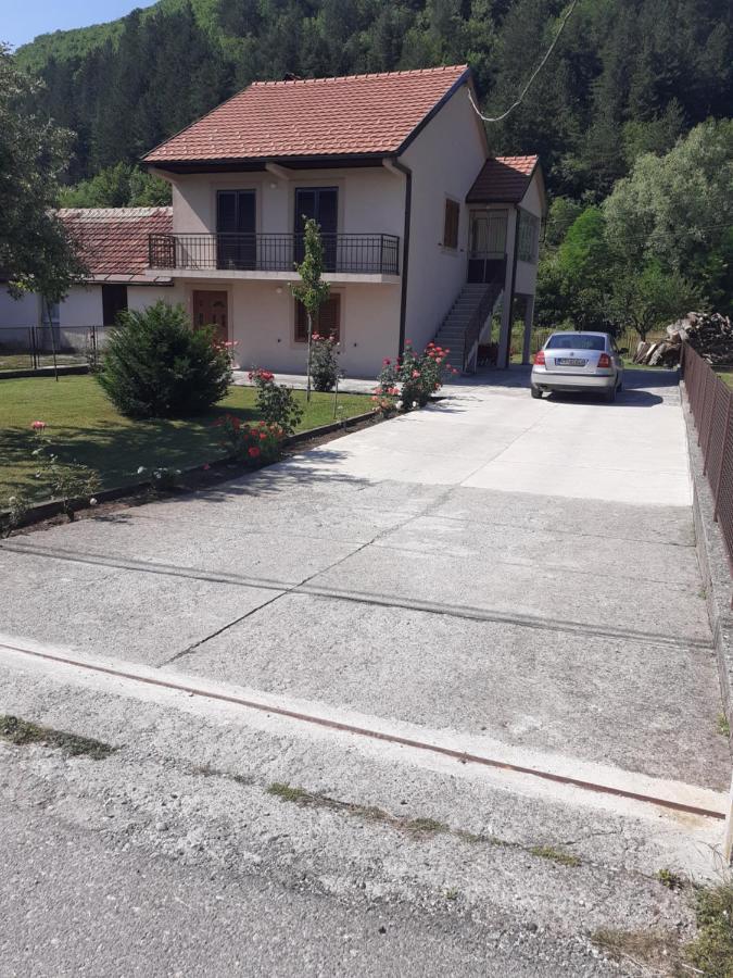Apartman Damjanovic Cetinje Buitenkant foto