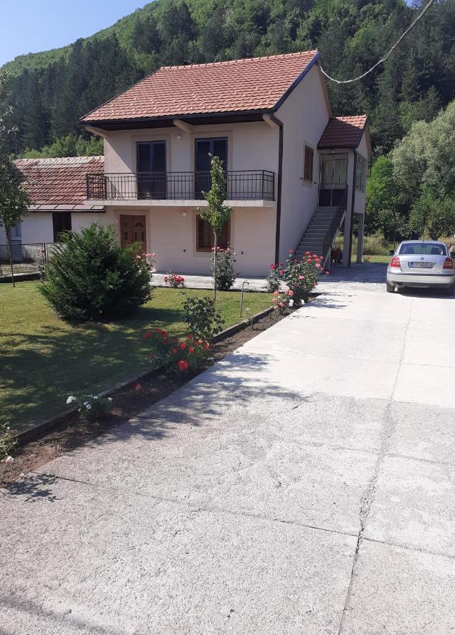 Apartman Damjanovic Cetinje Buitenkant foto