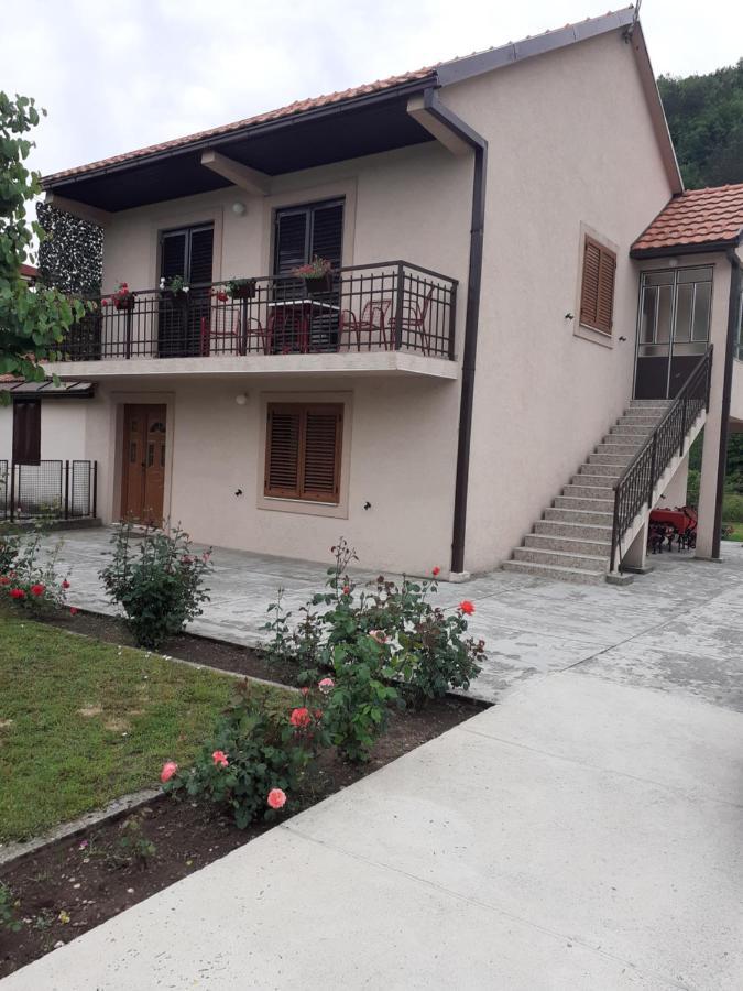 Apartman Damjanovic Cetinje Buitenkant foto